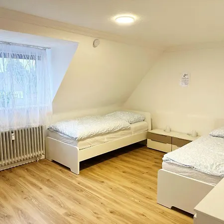 Work & In * Niederkassel