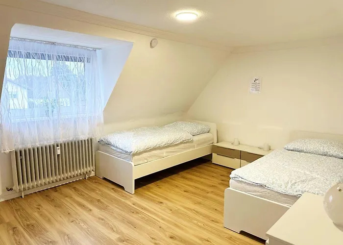 Work & In * 니더카젤